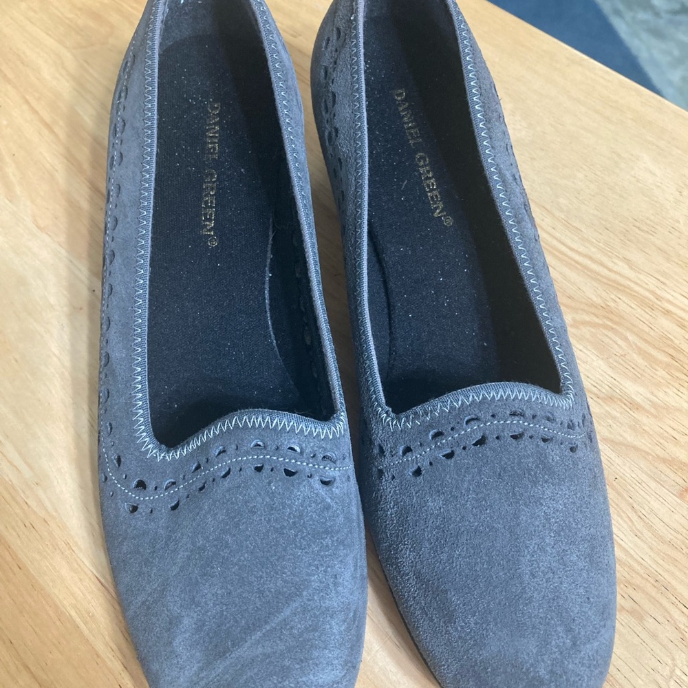 Grey suede shoes-size 6.5M